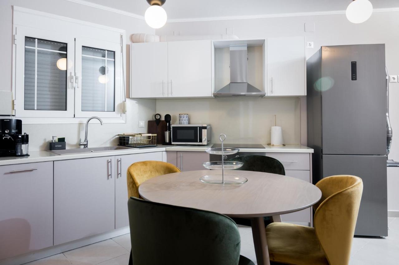 Meda Apartments Превеза Екстериор снимка