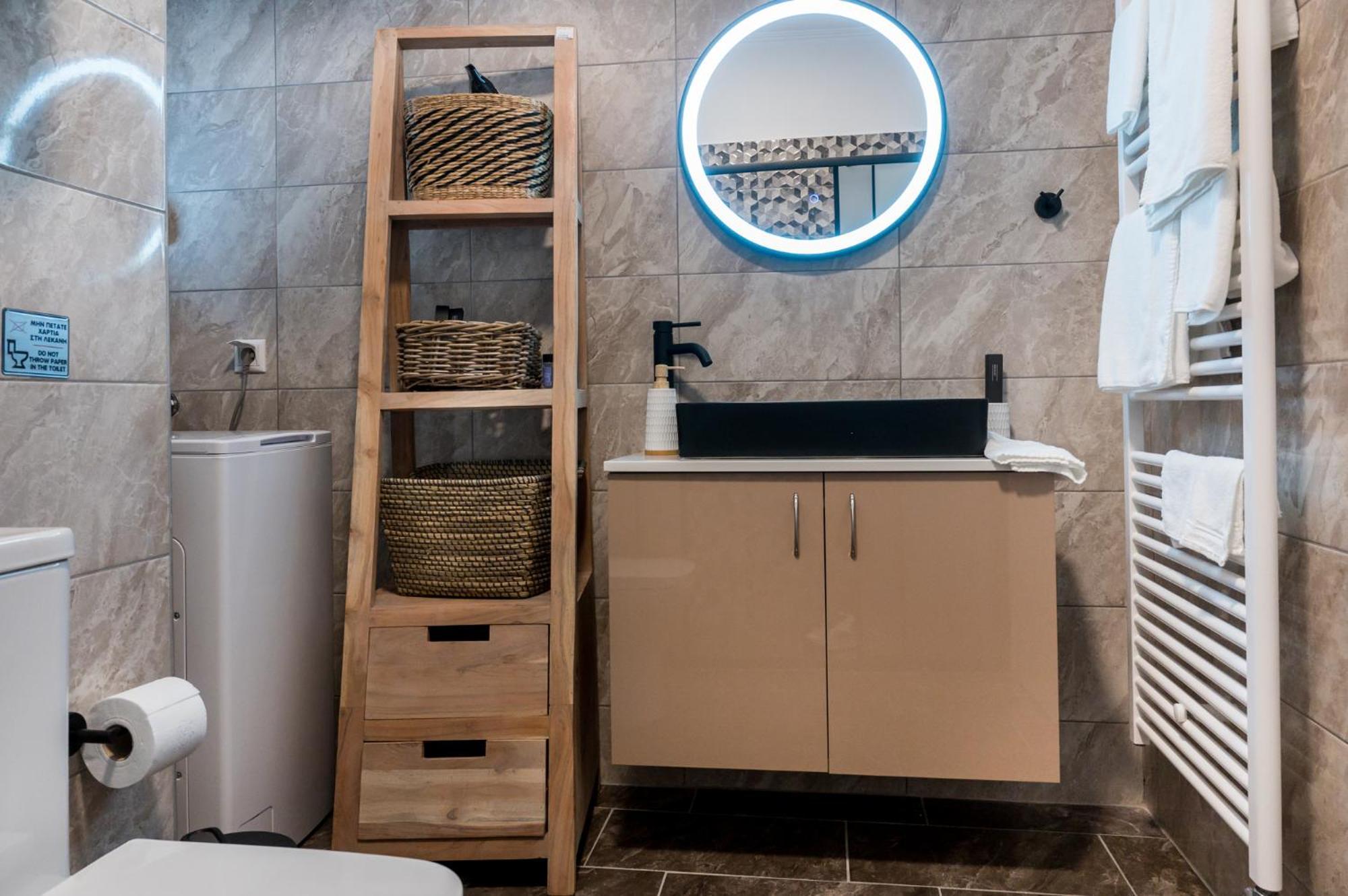 Meda Apartments Превеза Екстериор снимка